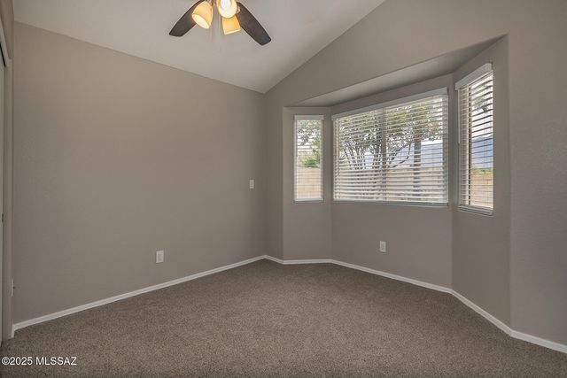 13242 N Lost Artifact Lane, Oro Valley, AZ 85755