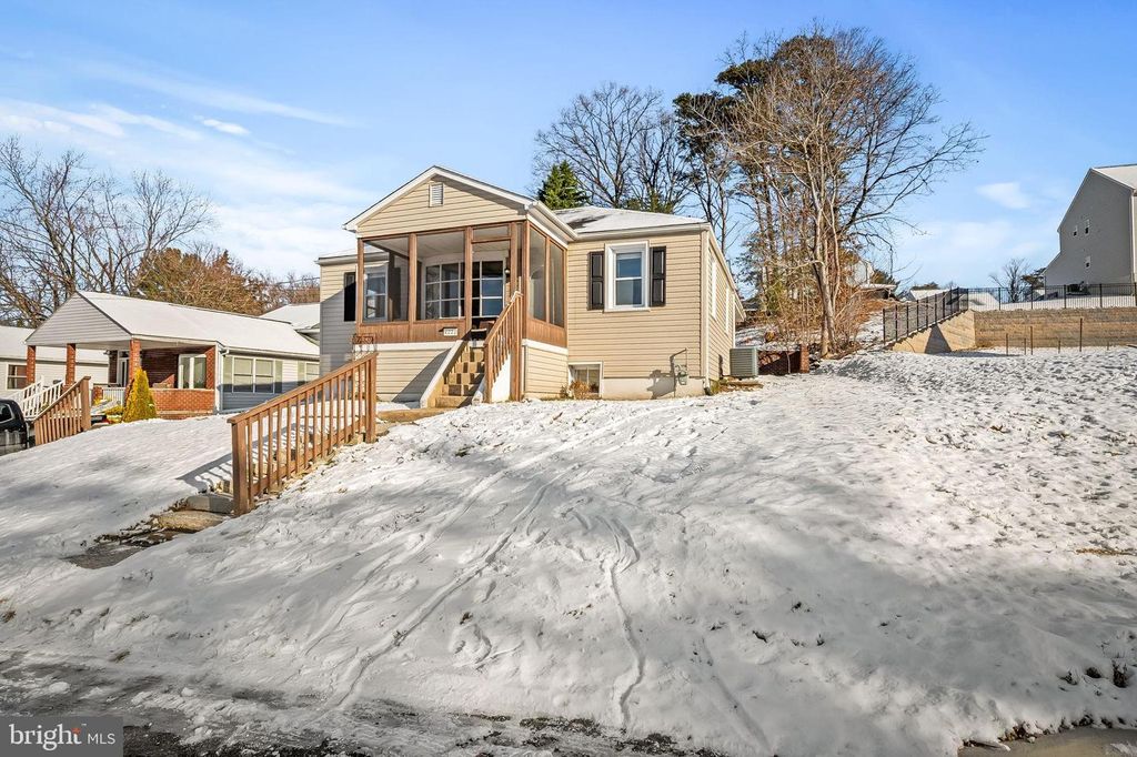 4222 KLOSTERMAN AVE, Nottingham, MD 21236