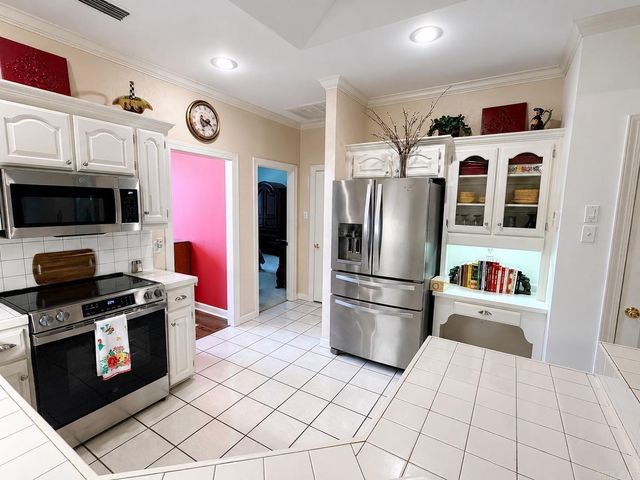 205 Country Club Parkway, Maumelle, AR 72113