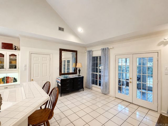 205 Country Club Parkway, Maumelle, AR 72113