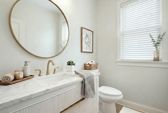 885 Geneva Road, St. Charles, IL 60174