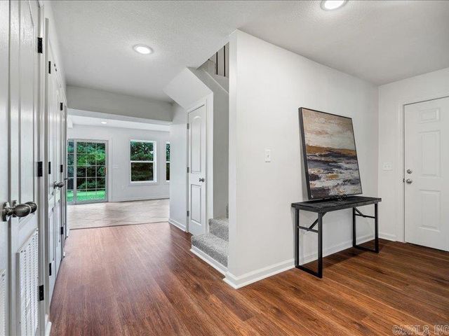 4011 Forest Hill Road, Jonesboro, AR 72404
