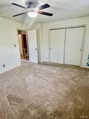 4620 N Alby Road, Godfrey, IL 62035