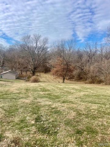 4620 N Alby Road, Godfrey, IL 62035