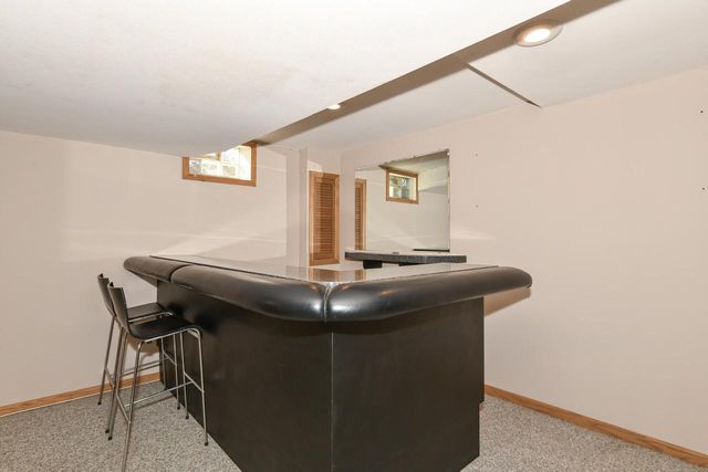 W176S8429 Clearbrook DRIVE, Muskego, WI 53150