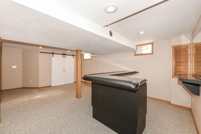 W176S8429 Clearbrook DRIVE, Muskego, WI 53150