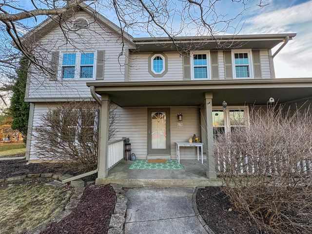 W176S8429 Clearbrook DRIVE, Muskego, WI 53150