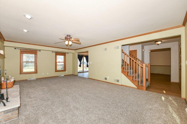 W176S8429 Clearbrook DRIVE, Muskego, WI 53150