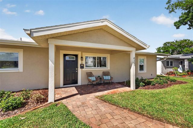 413 43RD AVENUE NE, St Petersburg, FL 33703