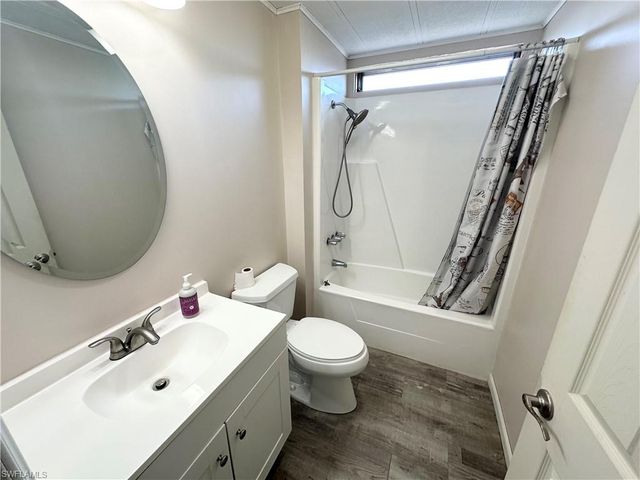 17700 Peppard DR, Fort Myers Beach, FL 33931