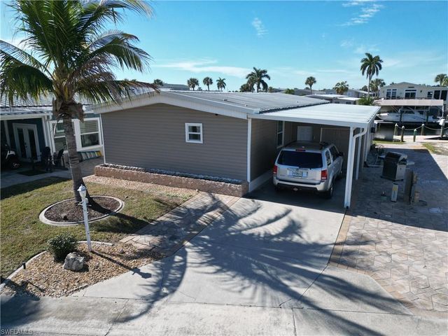 17700 Peppard DR, Fort Myers Beach, FL 33931