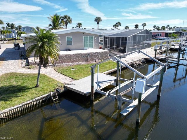 17700 Peppard DR, Fort Myers Beach, FL 33931