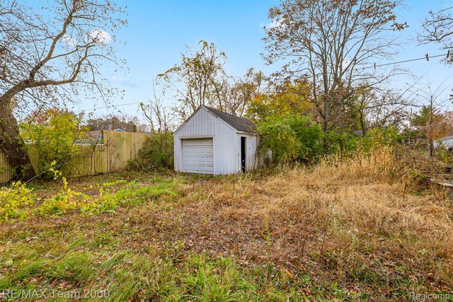 14060 Martinsville Road, Van Buren Charter Township, MI 48111