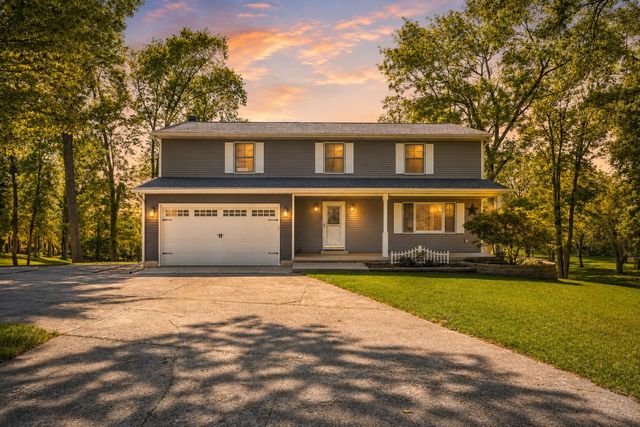 1120 Hilltop Drive, Lowell, IN 46356
