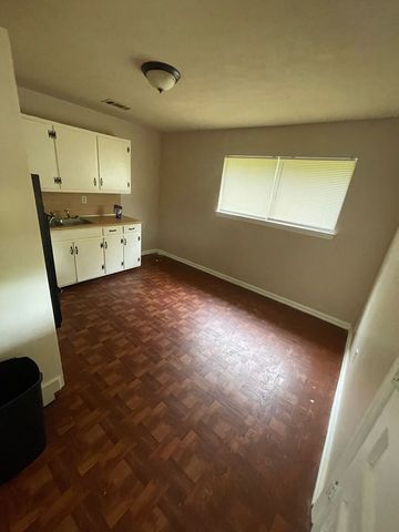 5755 Valleybrook Road, Columbus, GA 31907