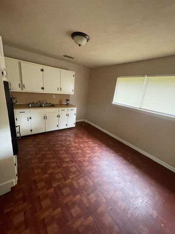 5755 Valleybrook Road, Columbus, GA 31907