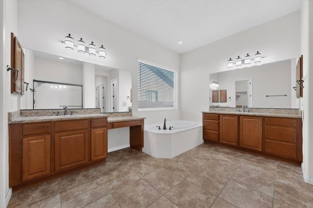 612 Sierra Verde Way NE, Rio Rancho, NM 87124