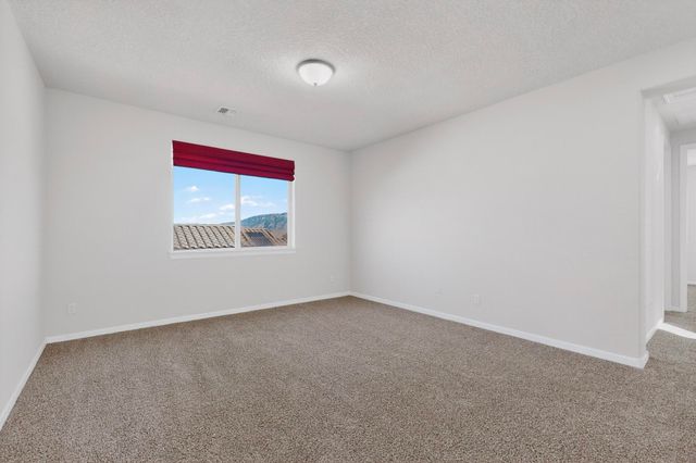 612 Sierra Verde Way NE, Rio Rancho, NM 87124