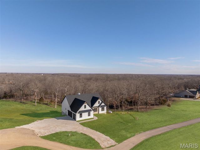 21 Saratoga Springs Drive, Silex, MO 63377