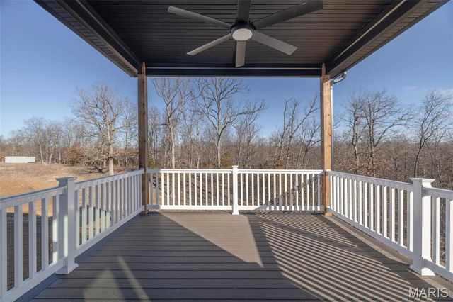 21 Saratoga Springs Drive, Silex, MO 63377