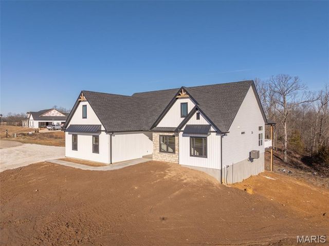 21 Saratoga Springs Drive, Silex, MO 63377