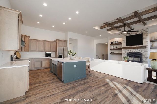 21 Saratoga Springs Drive, Silex, MO 63377