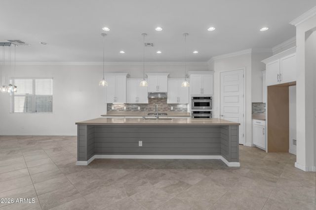 3926 E CASSIA Lane, Gilbert, AZ 85298