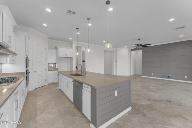 3926 E CASSIA Lane, Gilbert, AZ 85298