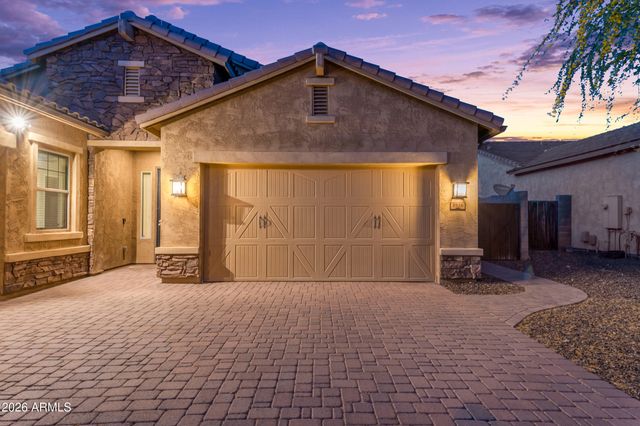 3926 E CASSIA Lane, Gilbert, AZ 85298