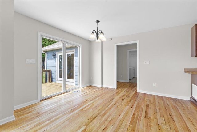 636 Boxwoodgreen DR, Wirtz, VA 24184