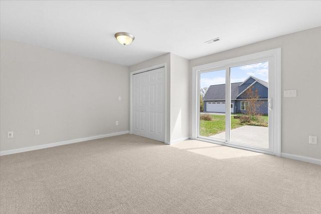 636 Boxwoodgreen DR, Wirtz, VA 24184