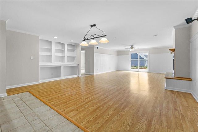 636 Boxwoodgreen DR, Wirtz, VA 24184