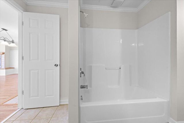 636 Boxwoodgreen DR, Wirtz, VA 24184