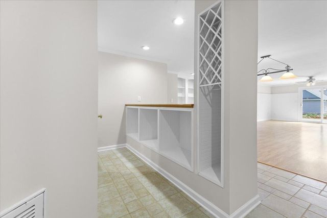 636 Boxwoodgreen DR, Wirtz, VA 24184