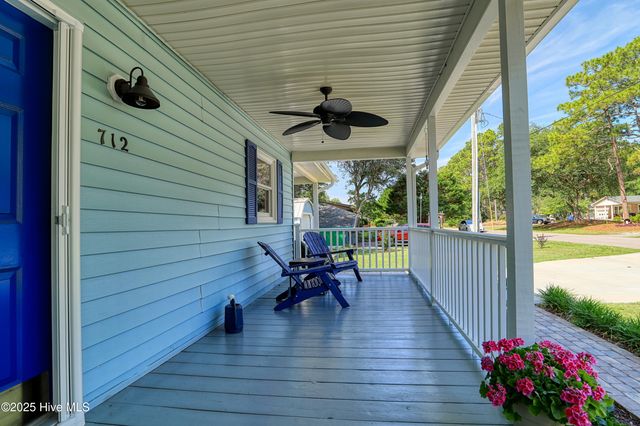 712 Longleaf Drive, Southport, NC 28461