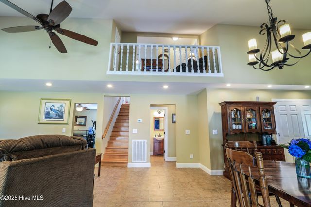 712 Longleaf Drive, Southport, NC 28461