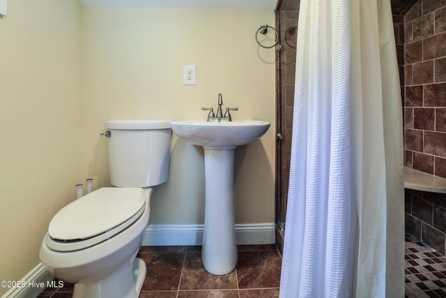 712 Longleaf Drive, Southport, NC 28461