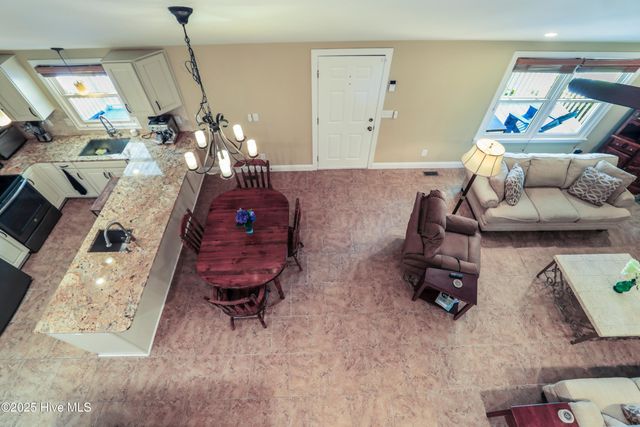 712 Longleaf Drive, Southport, NC 28461