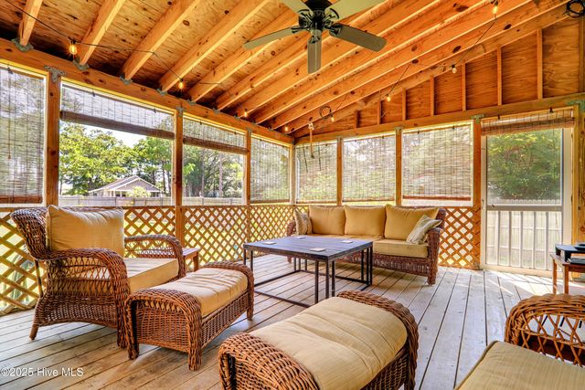 712 Longleaf Drive, Southport, NC 28461