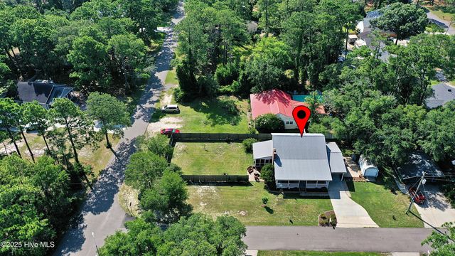 712 Longleaf Drive, Southport, NC 28461
