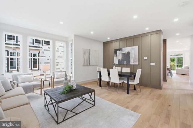 3220 CLAYBORNE AVE, Alexandria, VA 22306