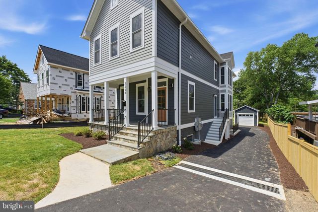 3220 CLAYBORNE AVE, Alexandria, VA 22306