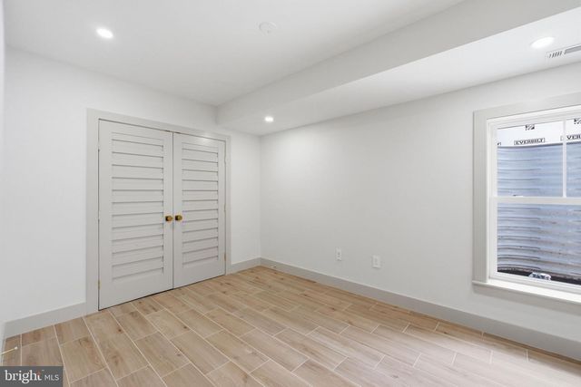 3220 CLAYBORNE AVE, Alexandria, VA 22306