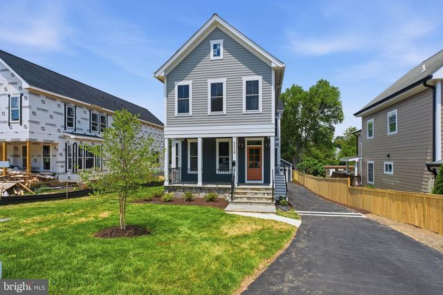 3220 CLAYBORNE AVE, Alexandria, VA 22306