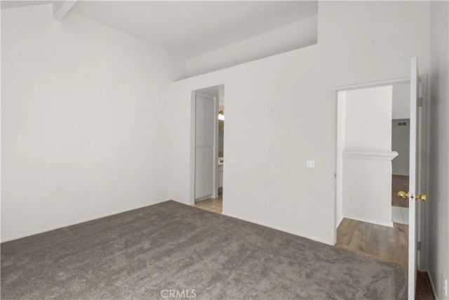 26127 Mcbean Parkway 35, Valencia, CA 91355