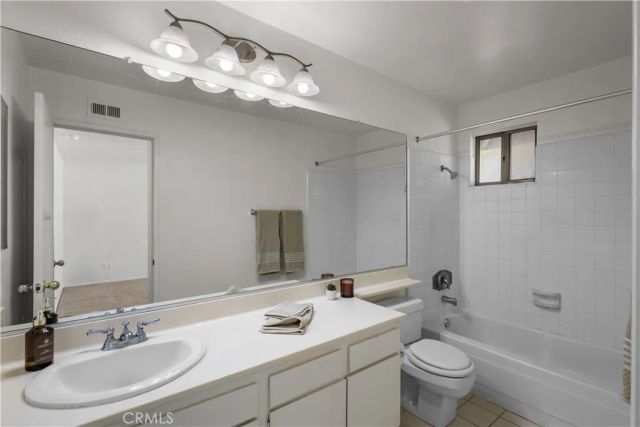 26127 Mcbean Parkway 35, Valencia, CA 91355