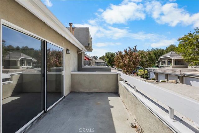 26127 Mcbean Parkway 35, Valencia, CA 91355