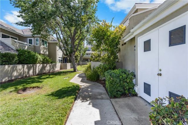 26127 Mcbean Parkway 35, Valencia, CA 91355