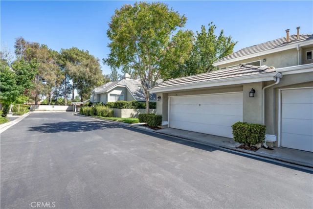 26127 Mcbean Parkway 35, Valencia, CA 91355