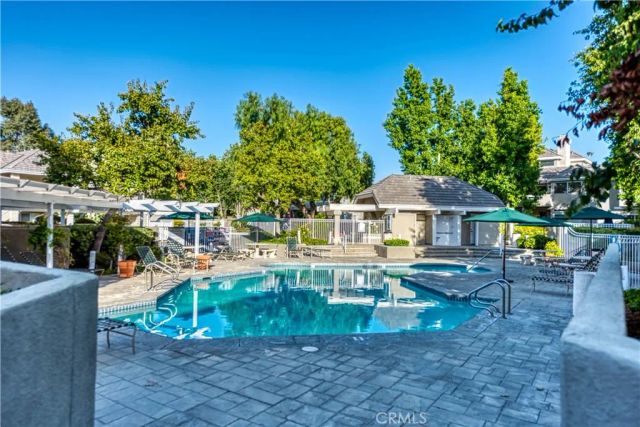 26127 Mcbean Parkway 35, Valencia, CA 91355